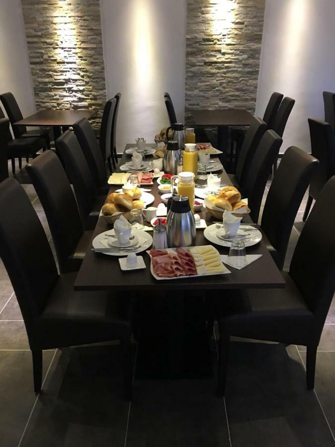 Hotel Restaurant Ayhan 부르그도르프 외부 사진
